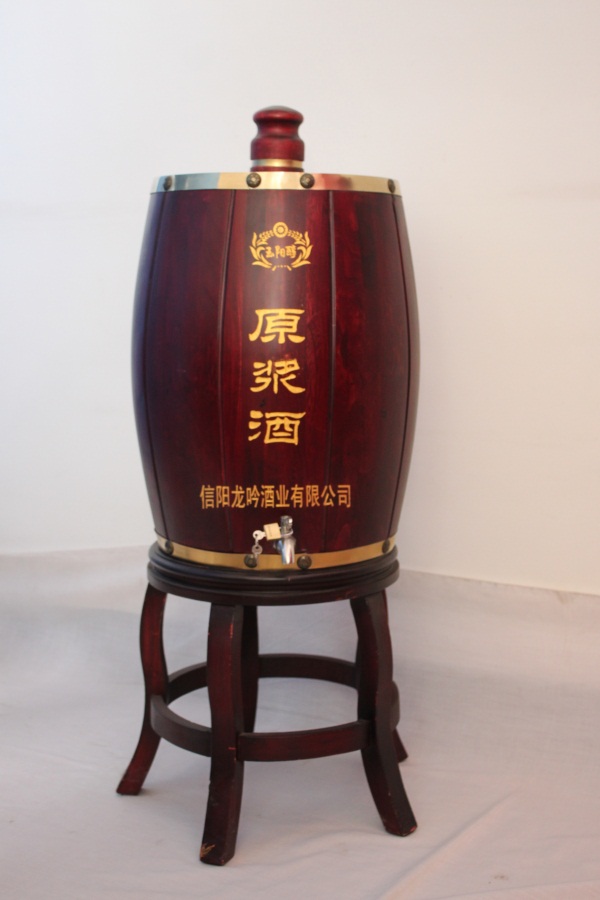 不銹鋼內(nèi)膽實(shí)木酒桶